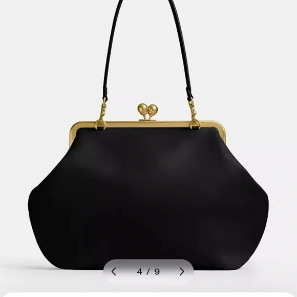 Coach Black Kisslock Shoulder Bag - Picture 2 of 3